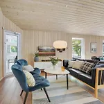 Awesome In With Sauna