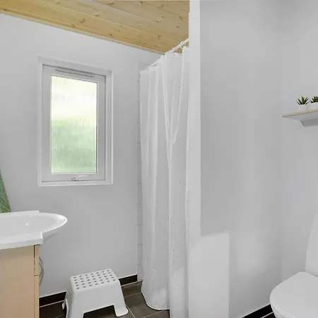 Feriehus Awesome In With Sauna