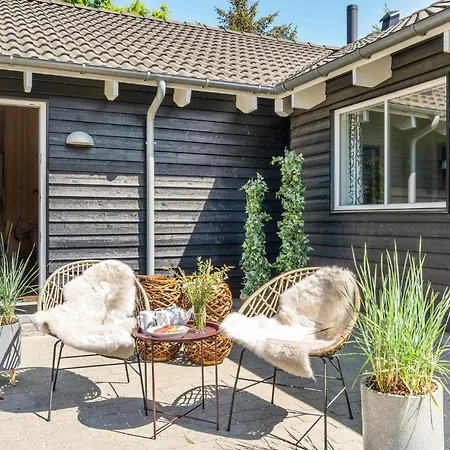 Awesome In With Sauna