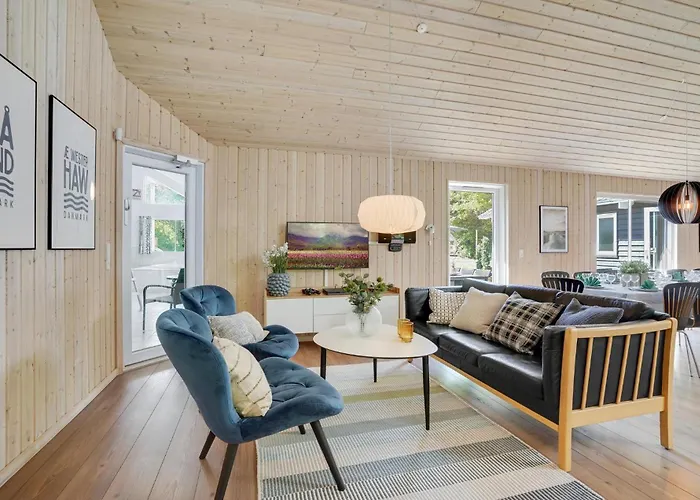 Awesome In With Sauna